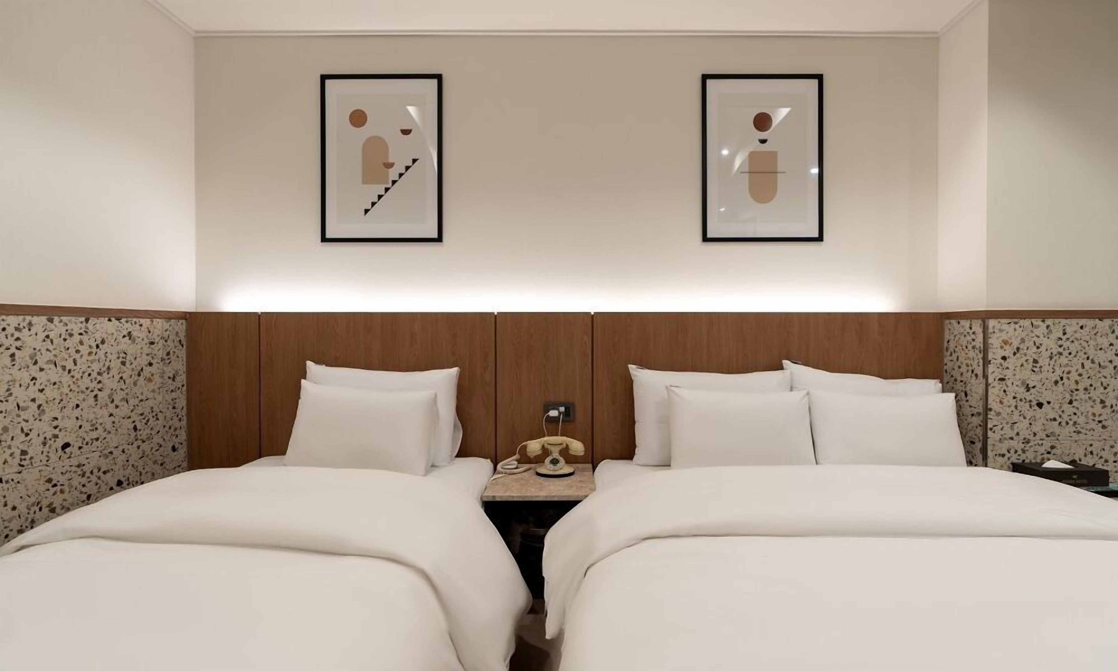Jecheon Hound Hotel