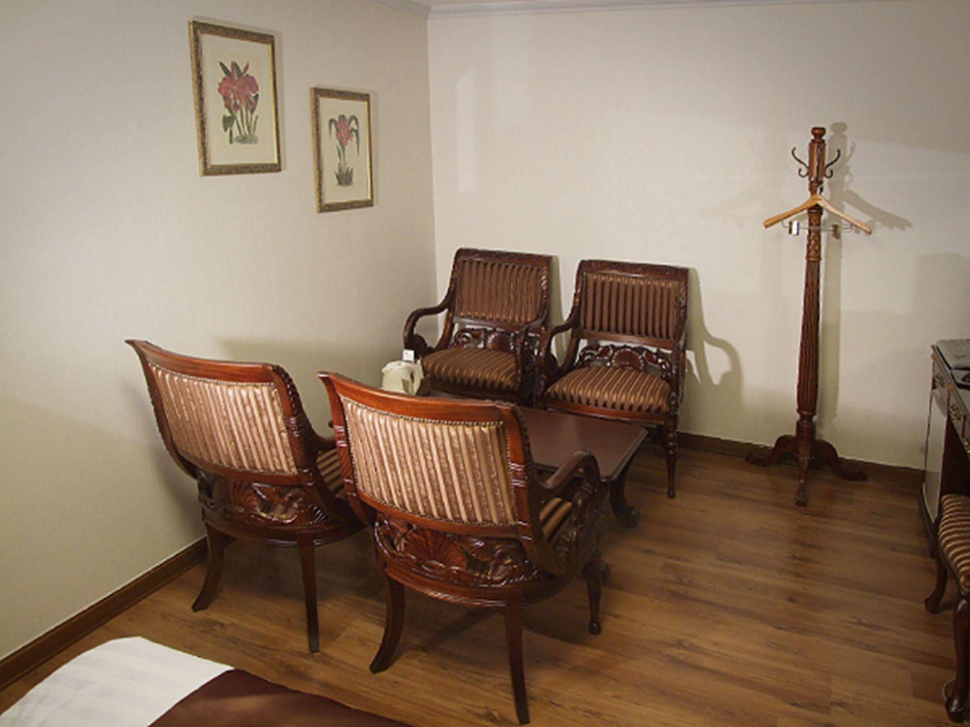 Jecheon Tourist Hotel