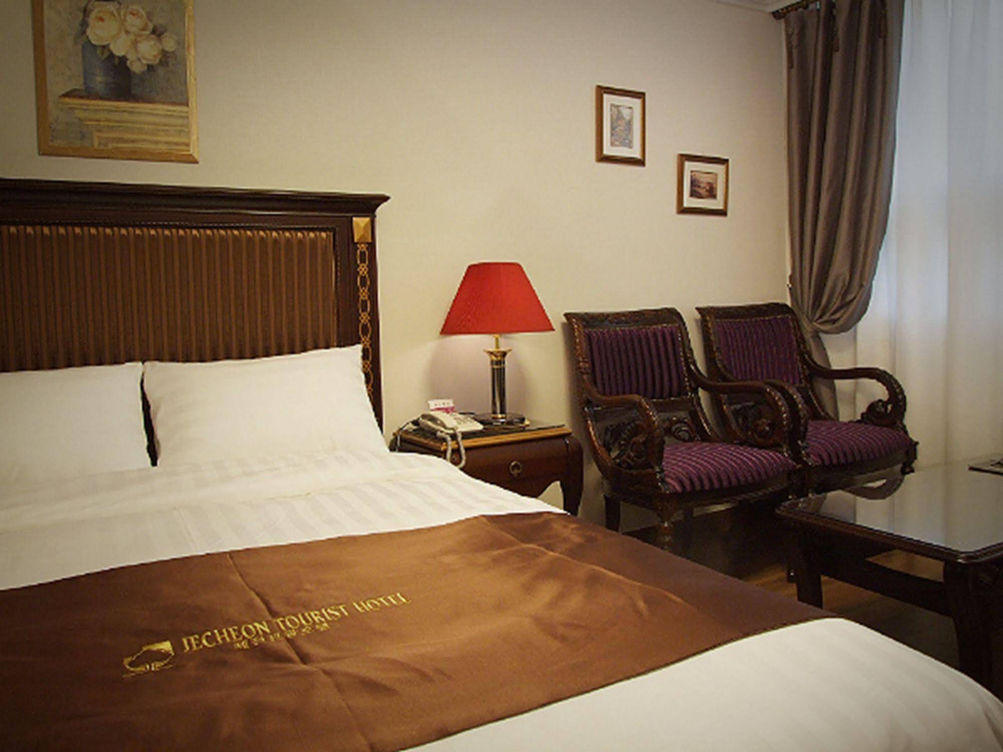 Jecheon Tourist Hotel