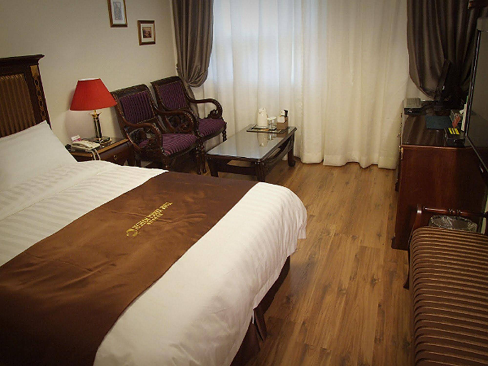 Jecheon Tourist Hotel