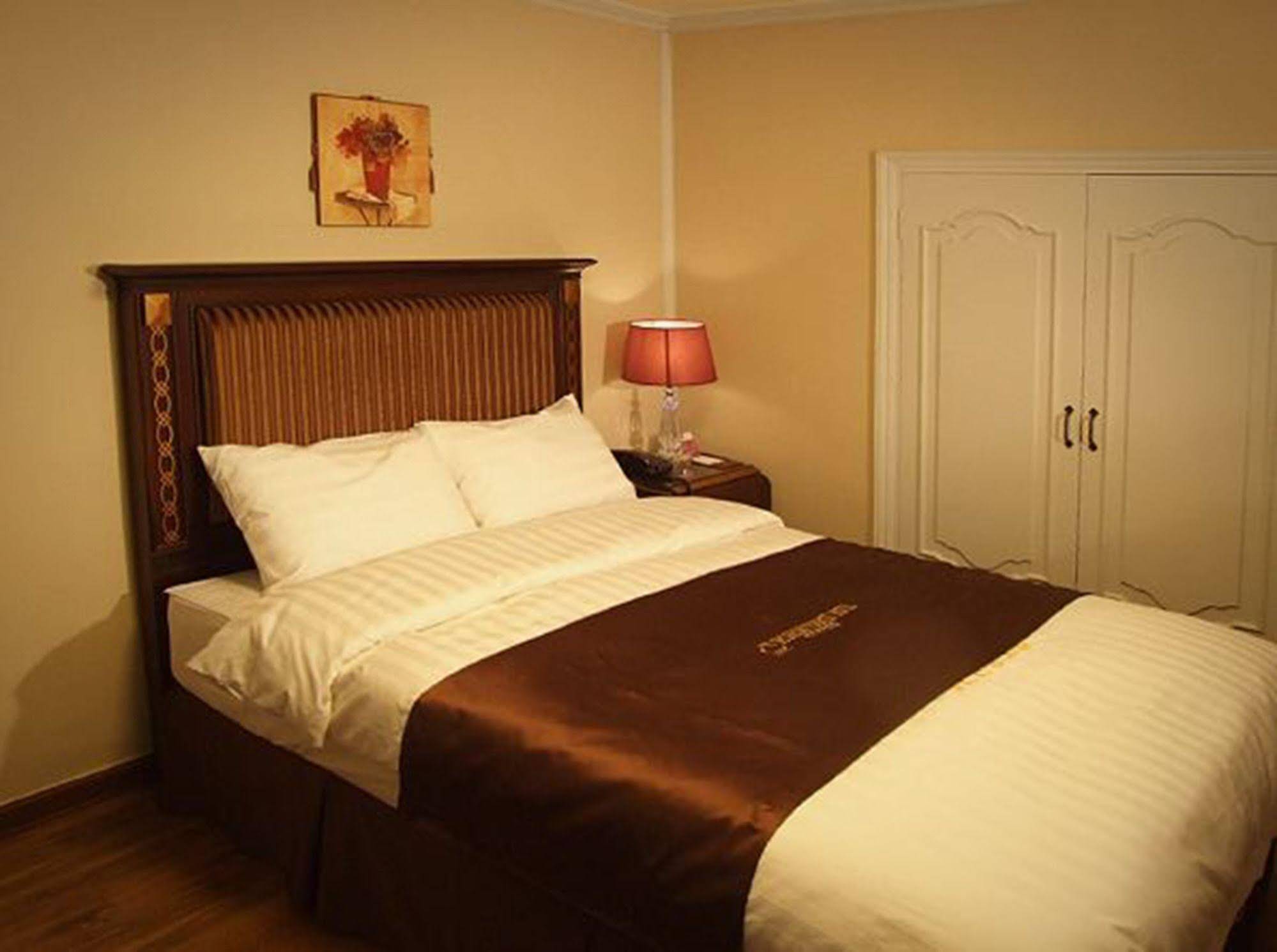 Jecheon Tourist Hotel