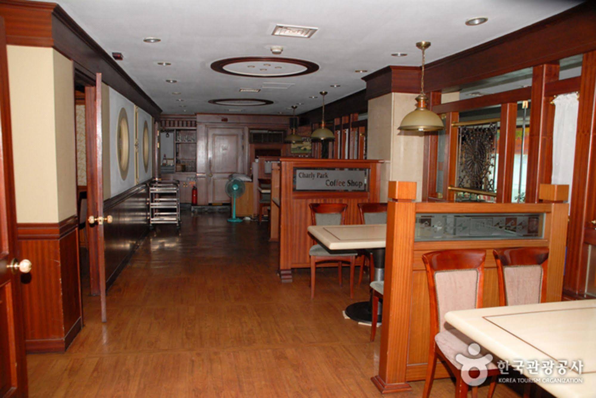 Jecheon Tourist Hotel