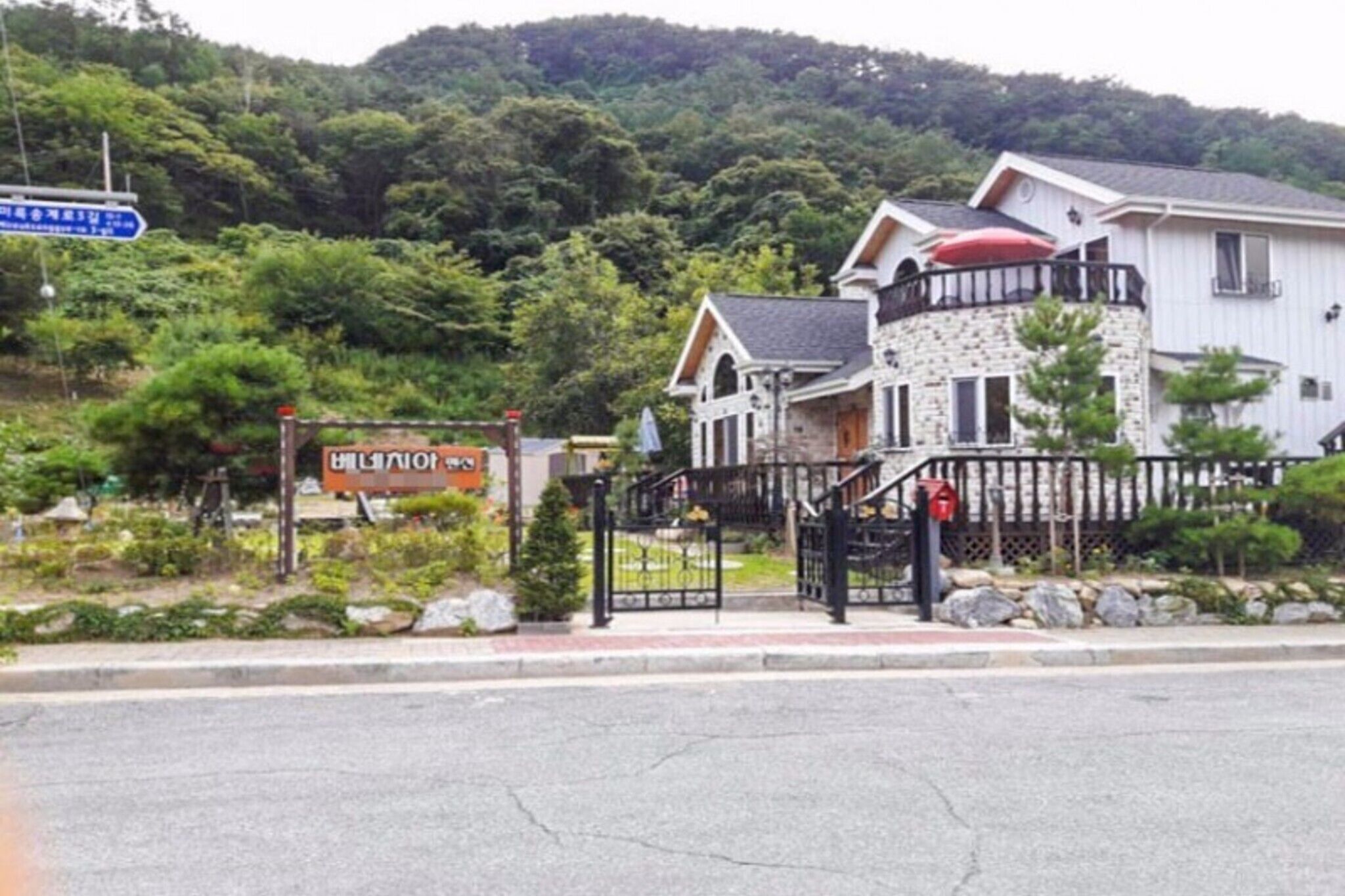 Jecheon Venezia Pension