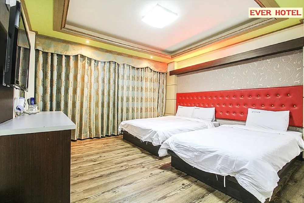 Ever Hotel