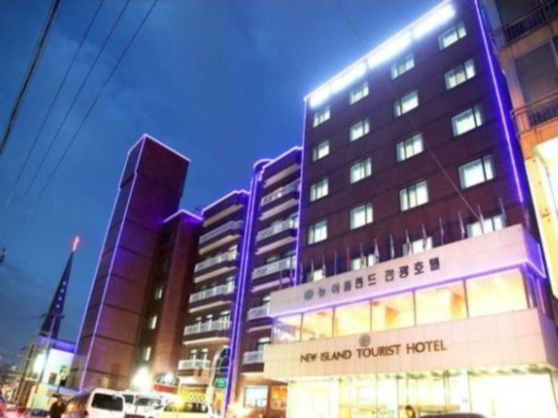 New Island Tourist Hotel
