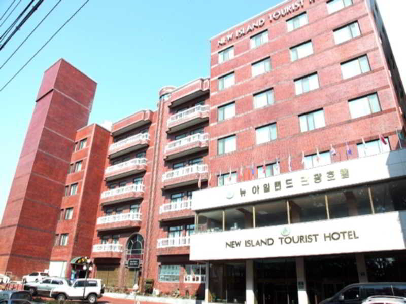 New Island Tourist Hotel