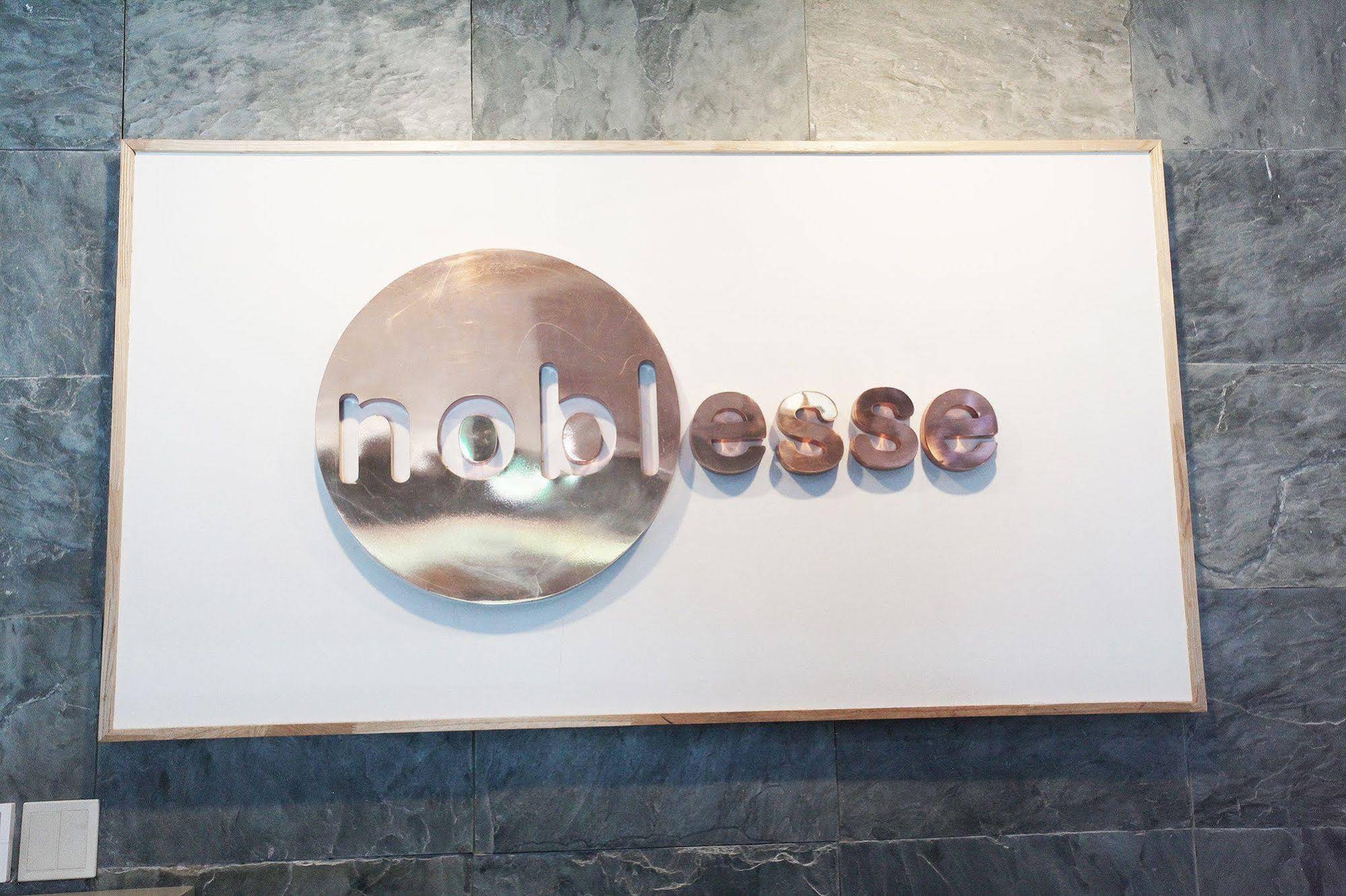 Noblesse Hotel