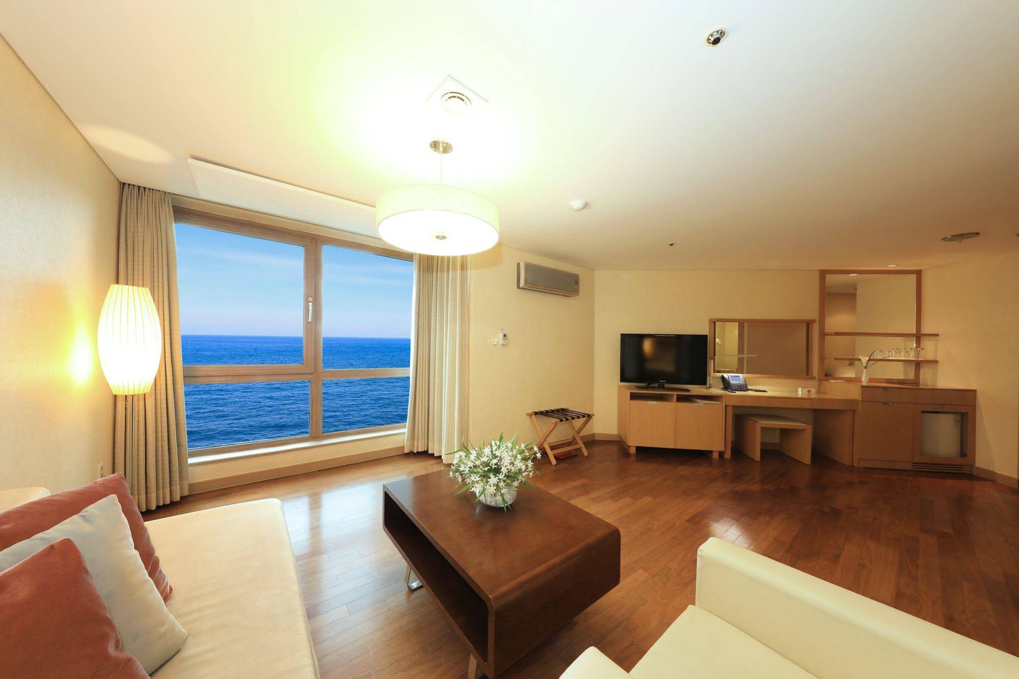 Ocean Suites Jeju