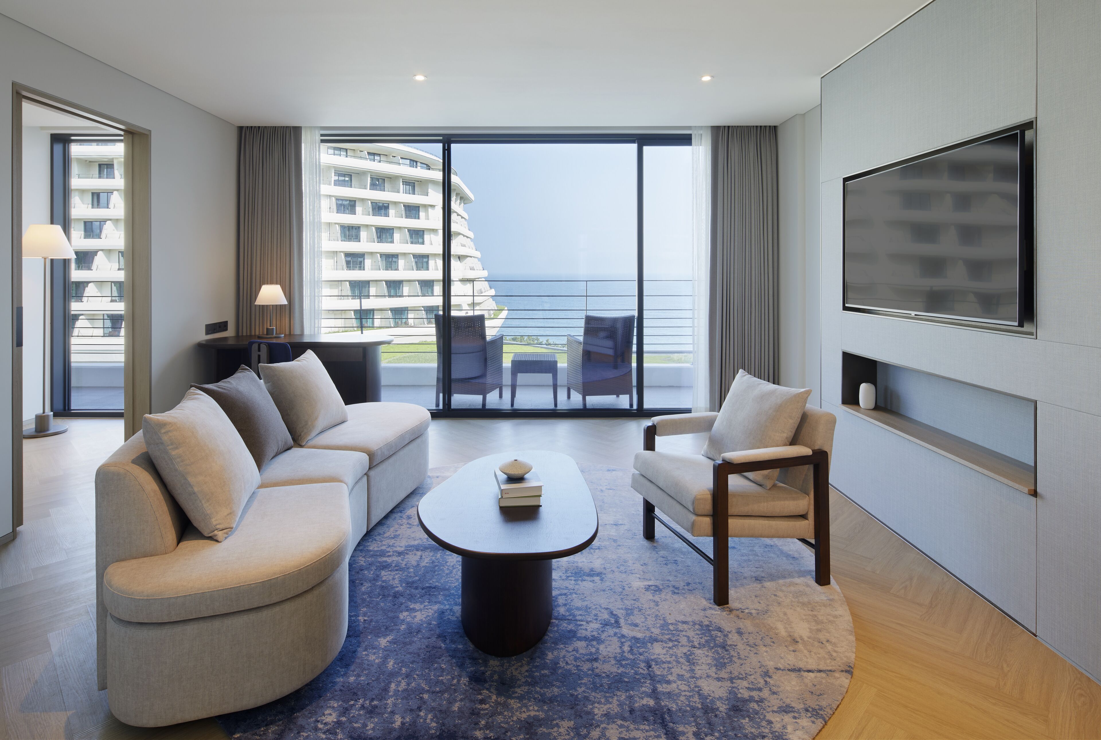 Parnas Hotel Jeju