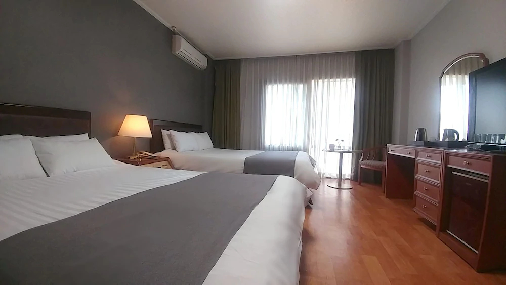 Pearl Hotel Jeju