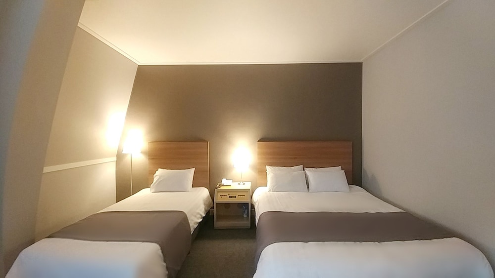 Pearl Hotel Jeju