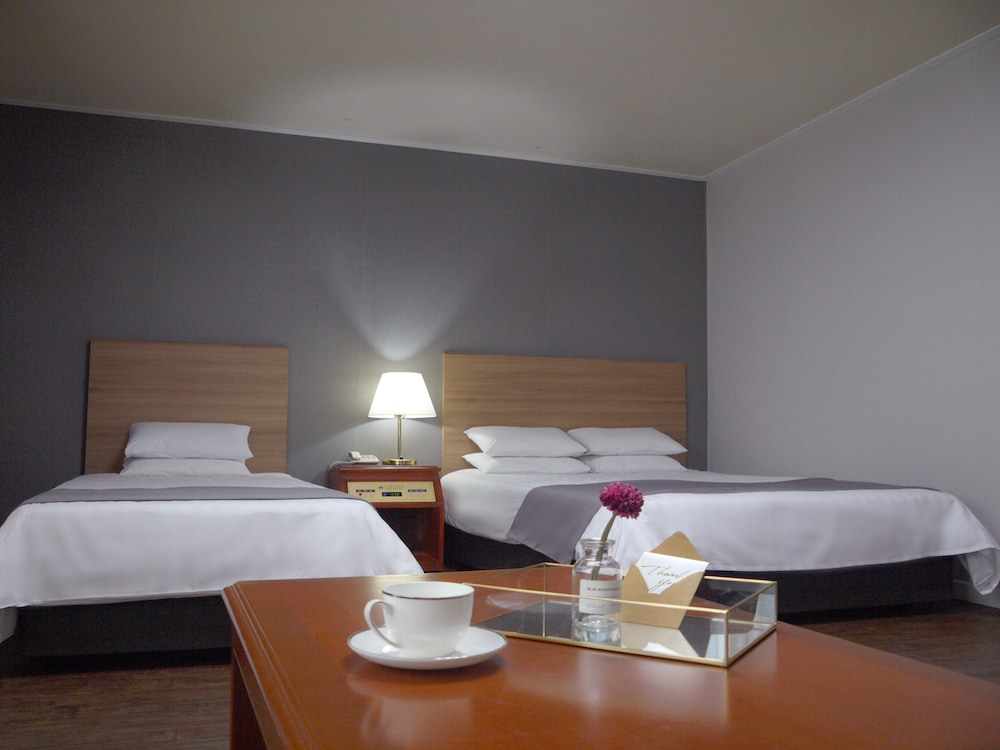 Pearl Hotel Jeju