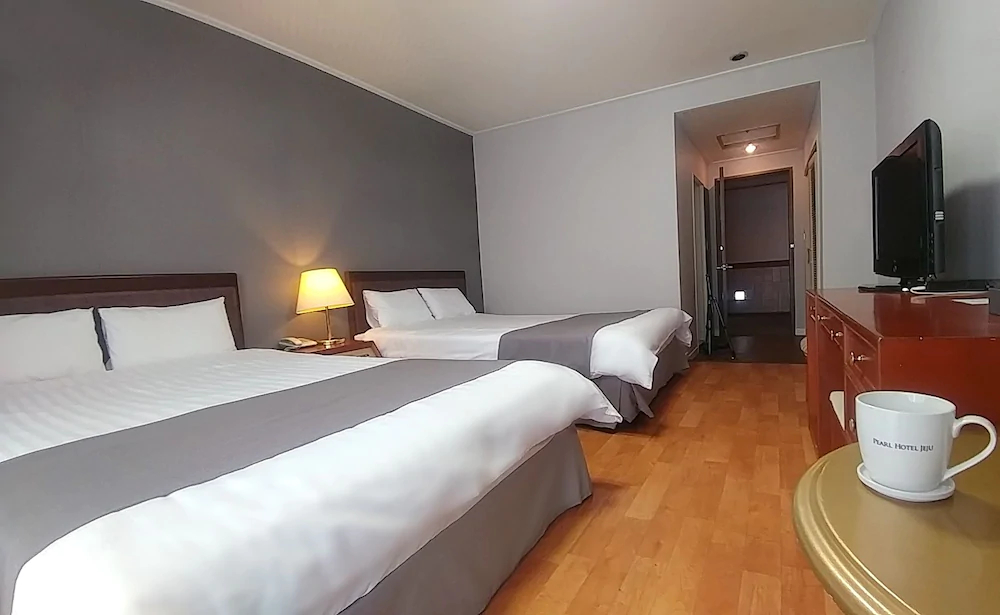 Pearl Hotel Jeju