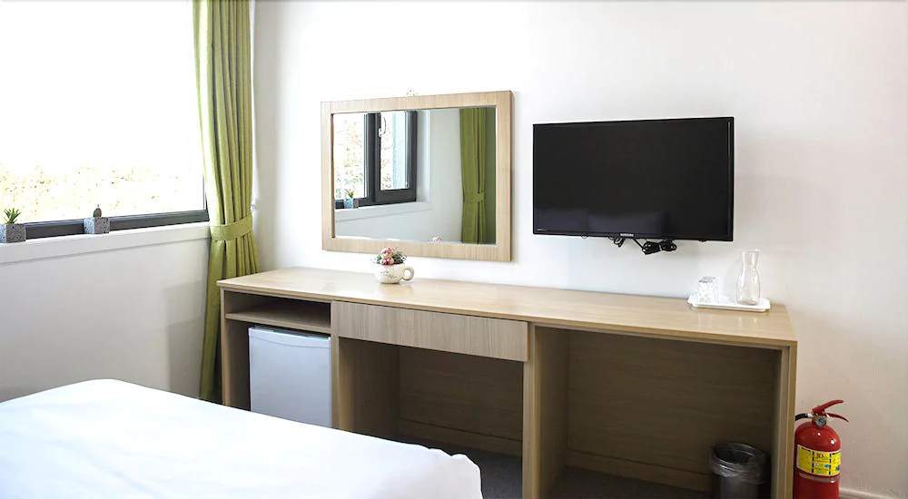 Ra Hotel
