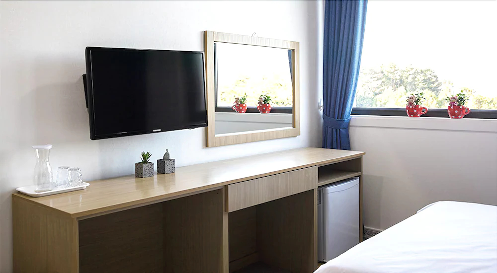 Ra Hotel