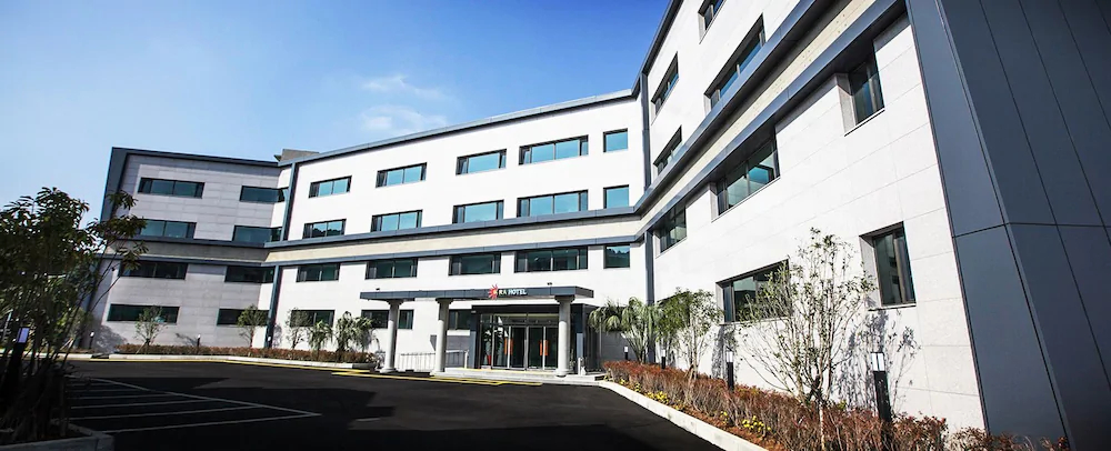 Ra Hotel
