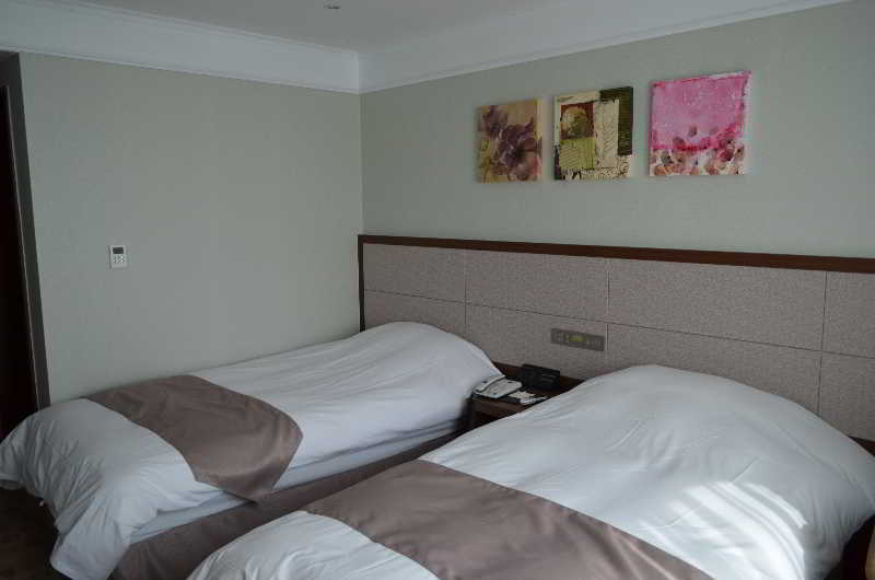 Staz Hotel Jeju Robero