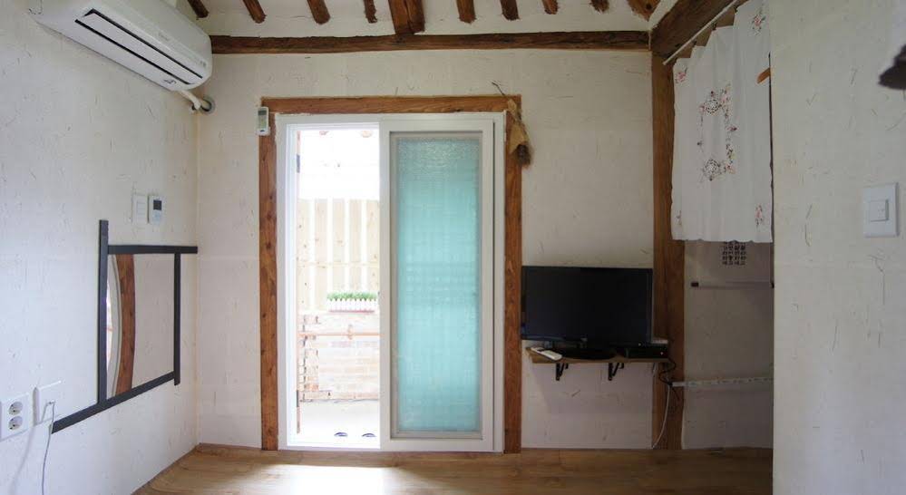 1928 Suimmaru Hanok Guesthouse