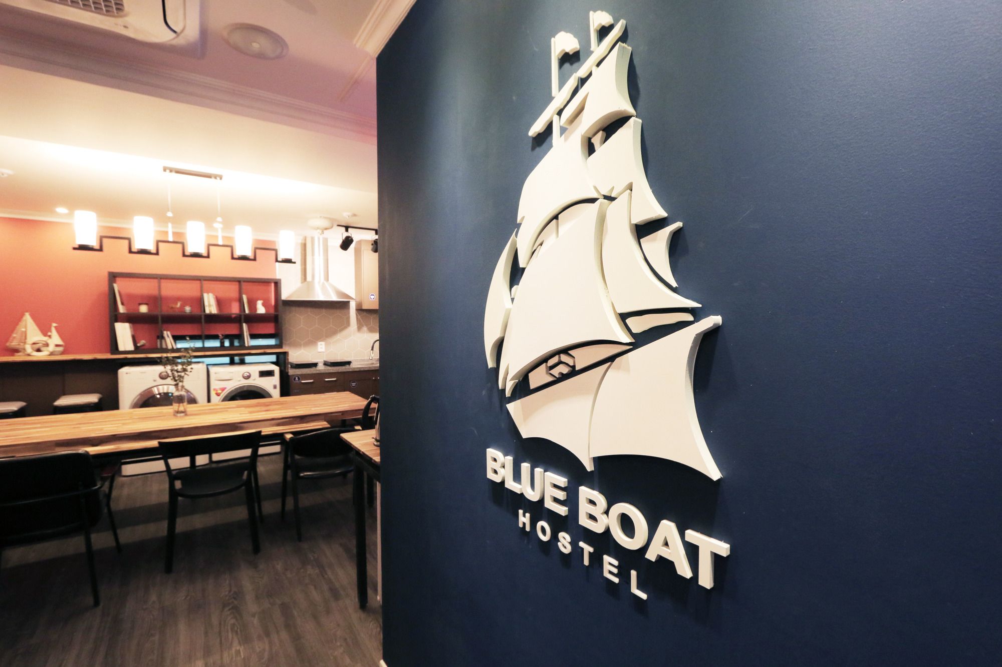 Blueboat Hostel Jeonju