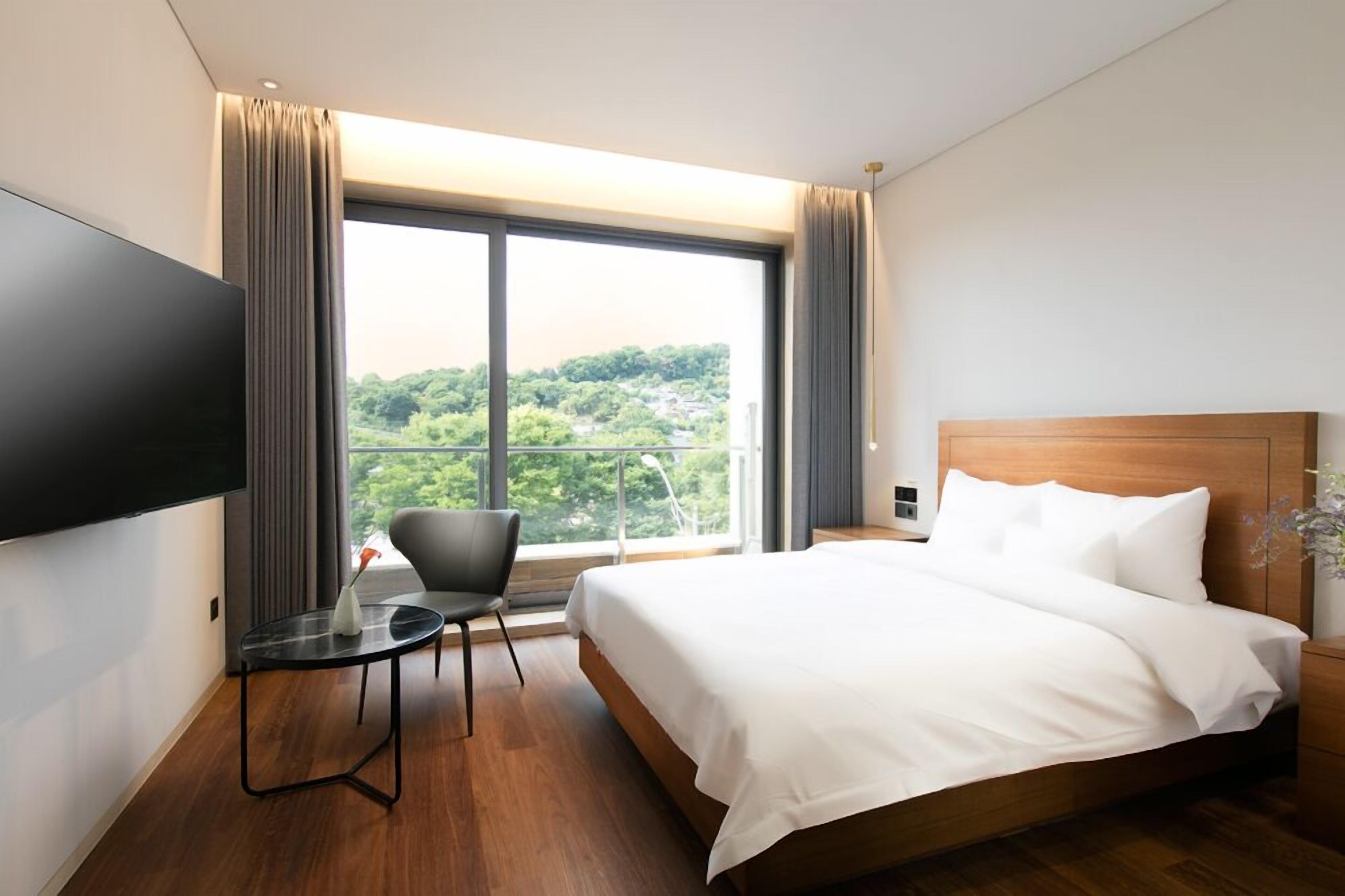 Daon Hotel