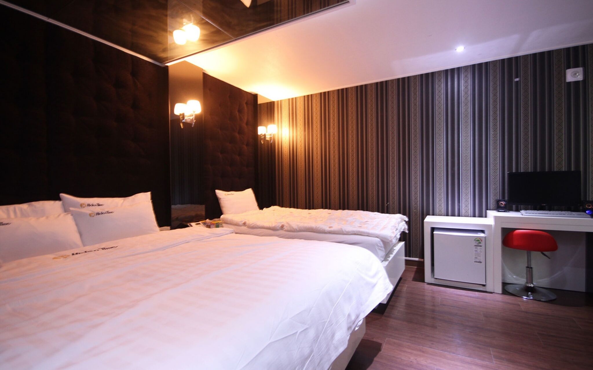 Jeonju Deokjin-Dong Hotel Hidden