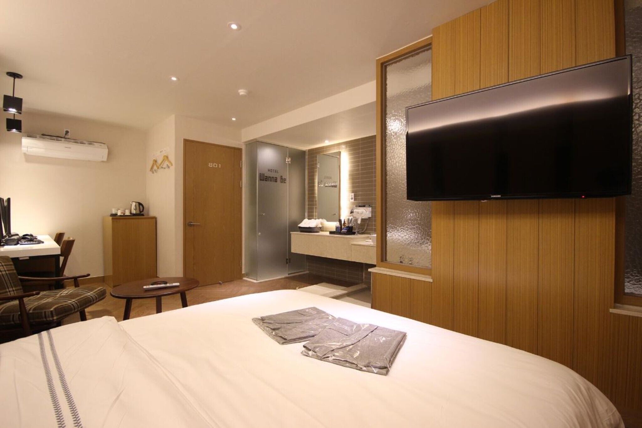 Jeonju Deokjindong Hotel Wannabe