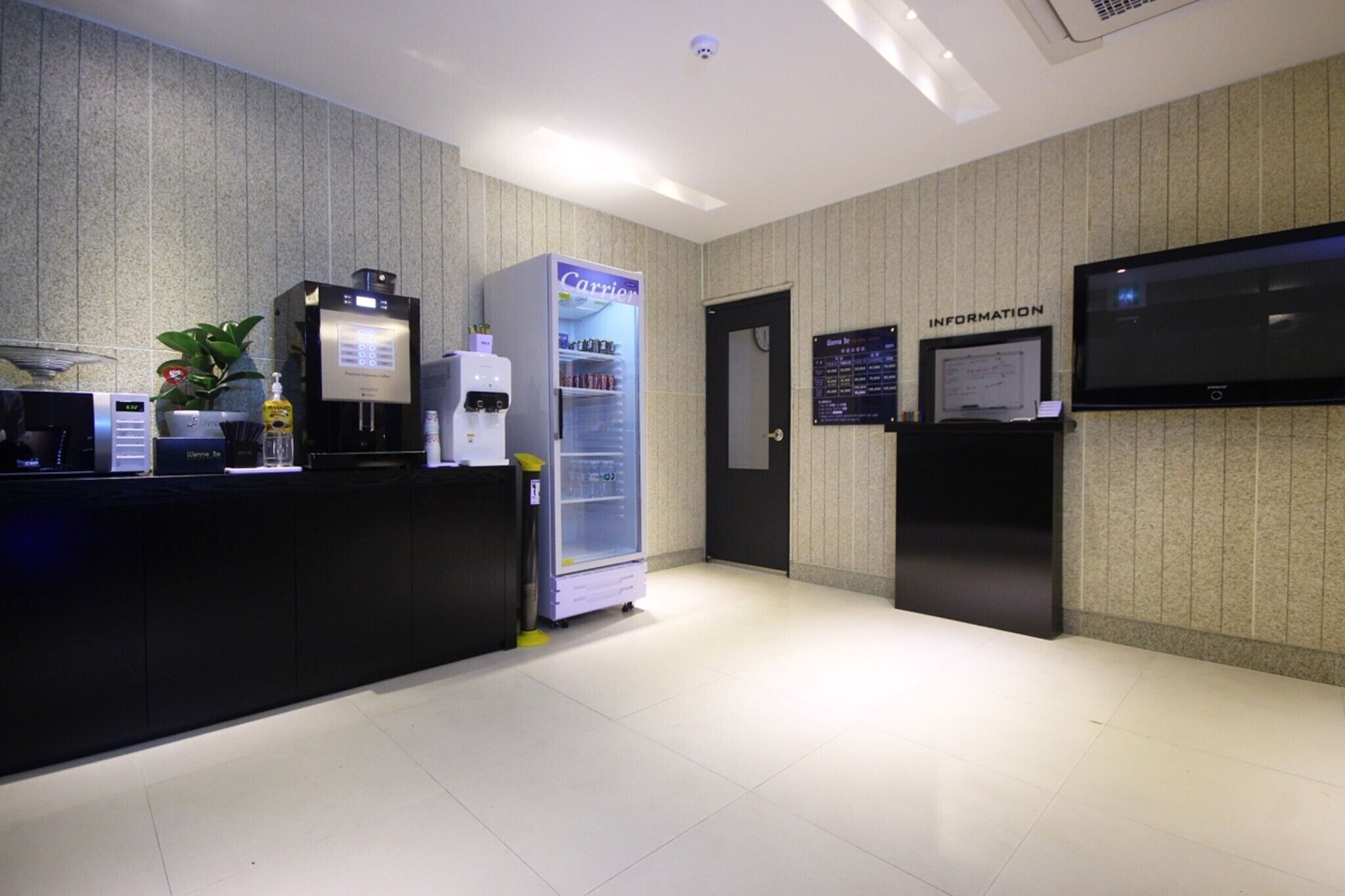 Jeonju Deokjindong Hotel Wannabe