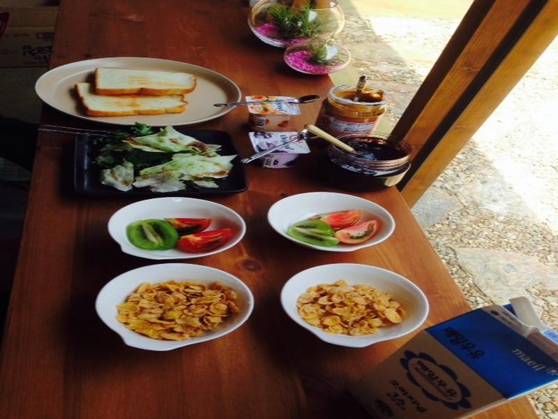 Jeonju Golmokgil Guesthouse