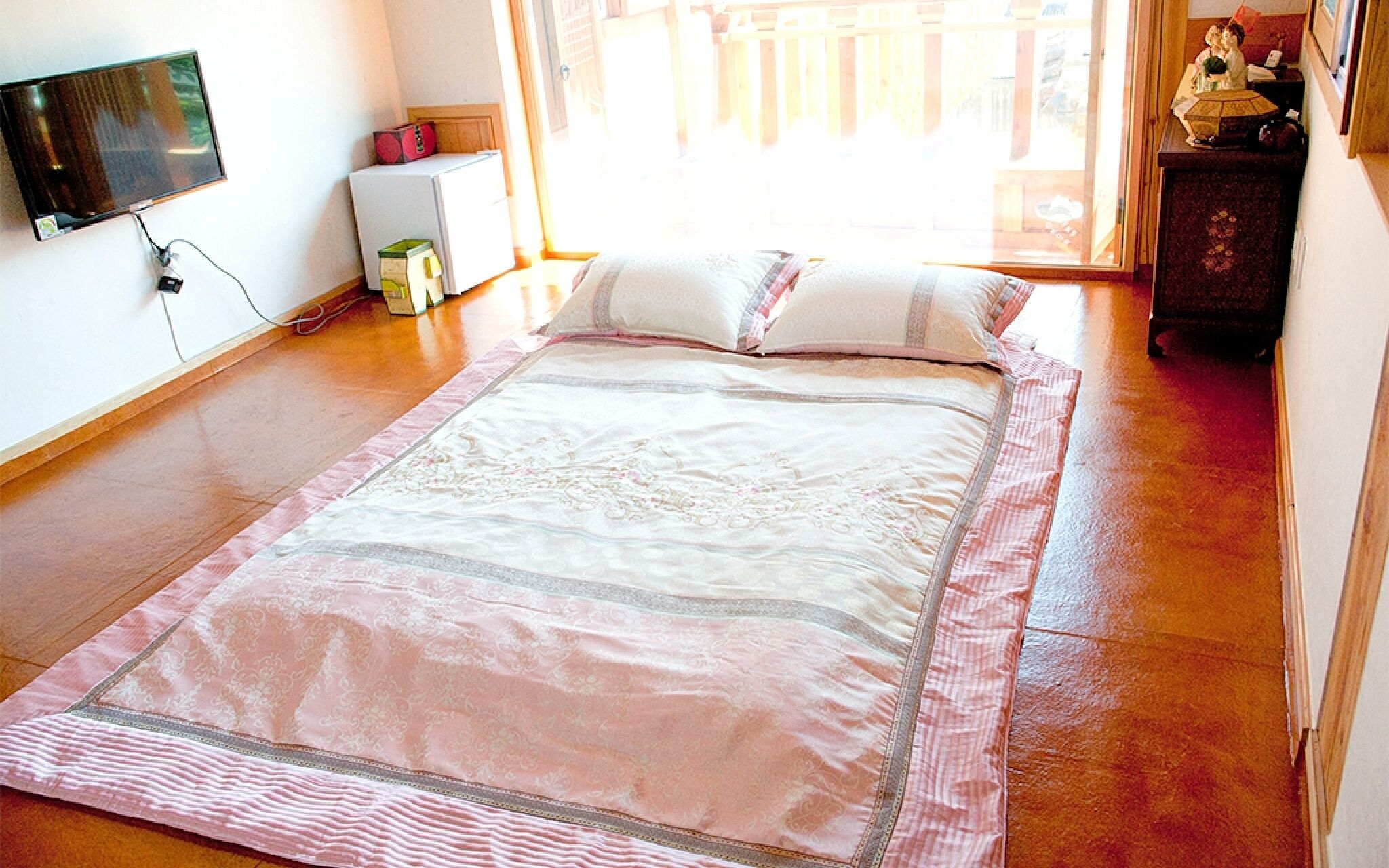 Jeonju Hanji Guljam Hanok Stay