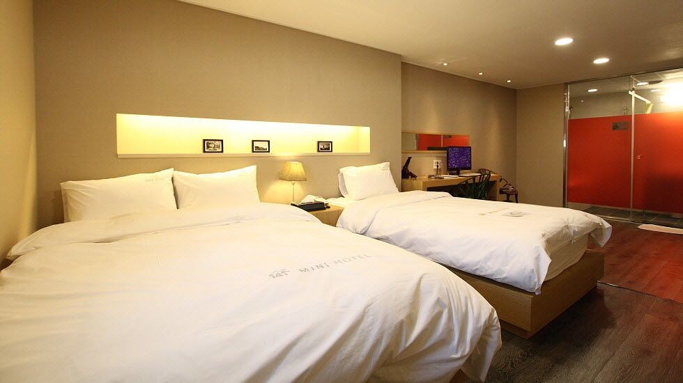 141 Mini Hotel