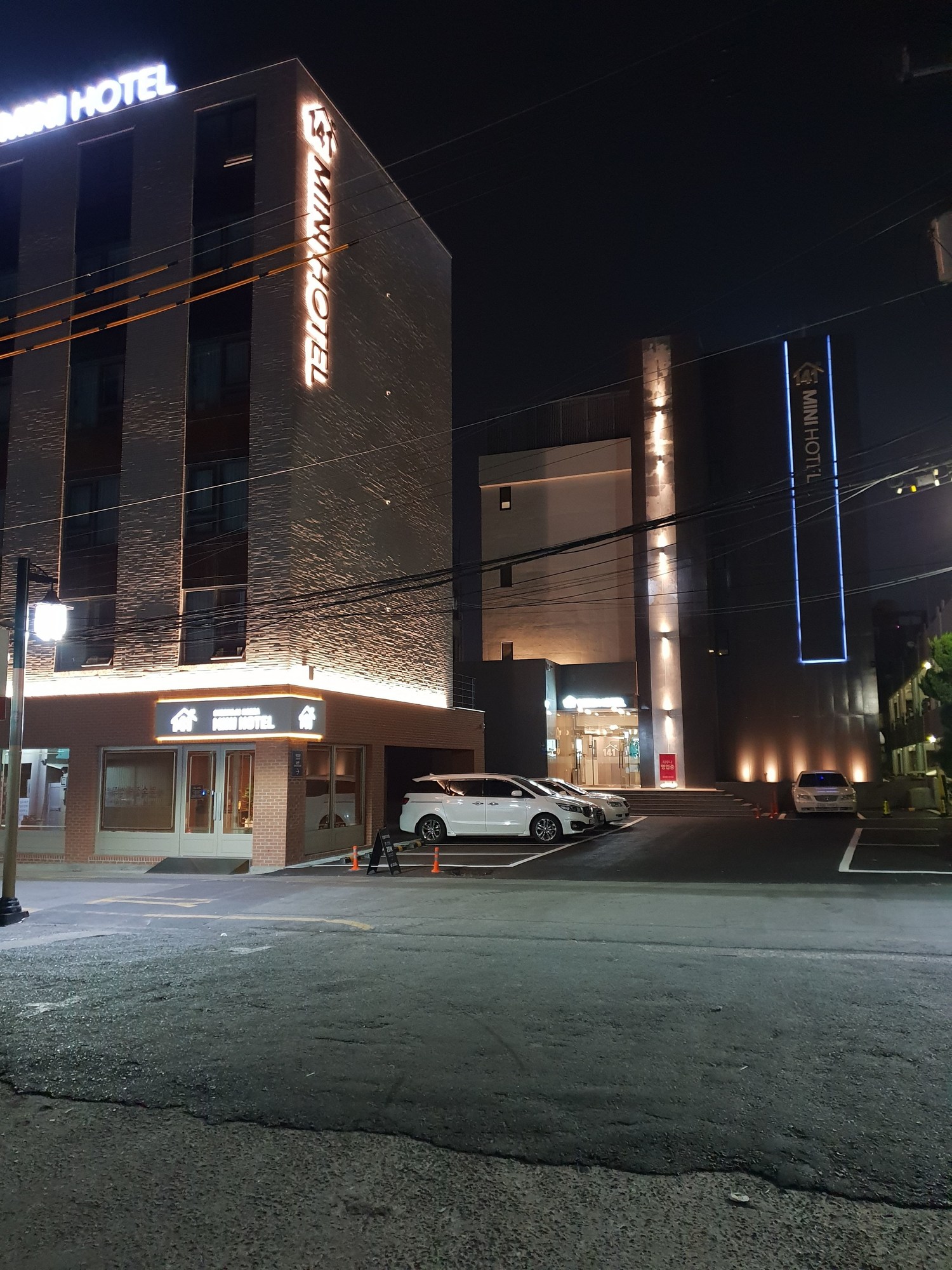 141 Mini Hotel