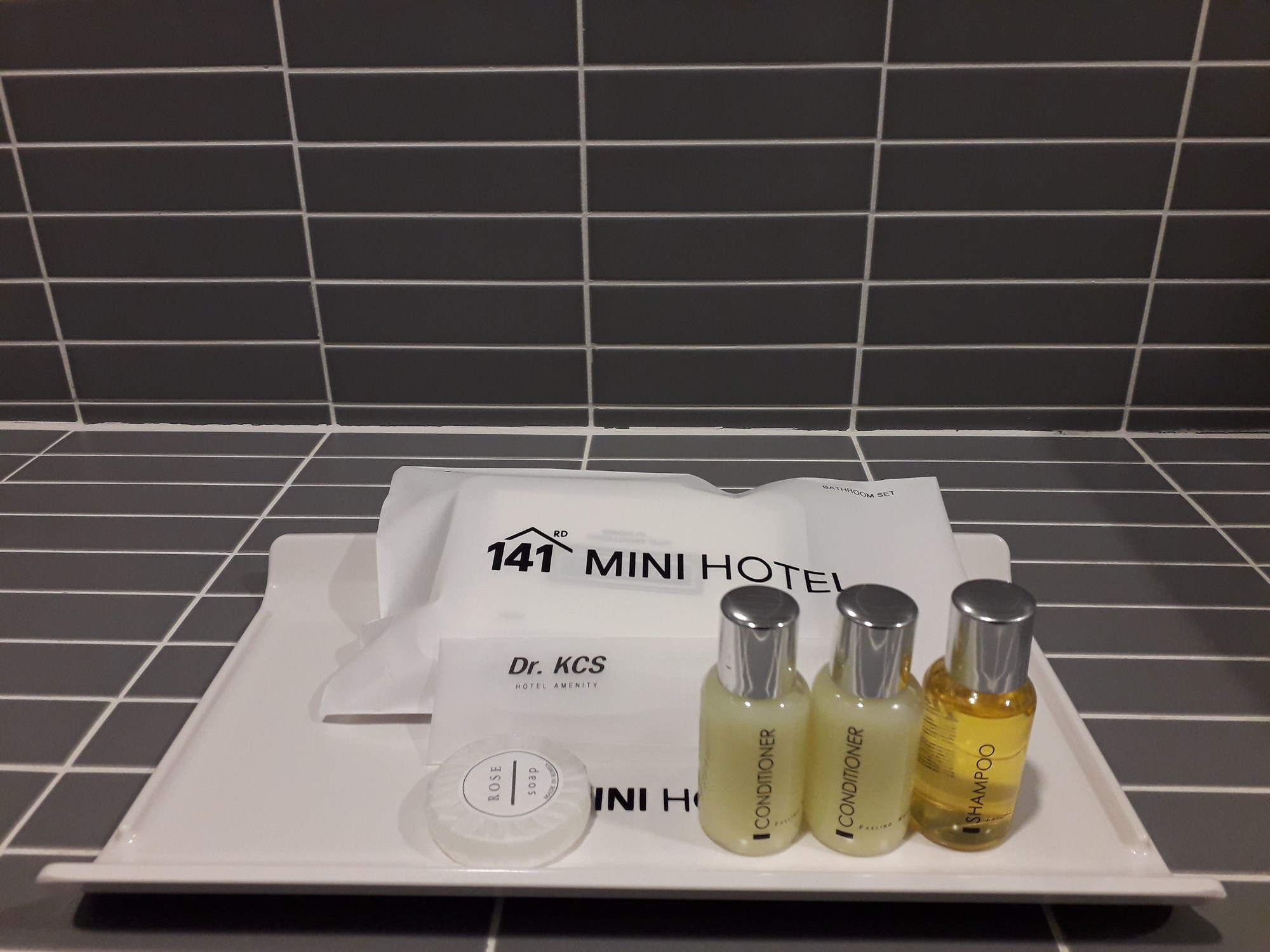 141 Mini Hotel