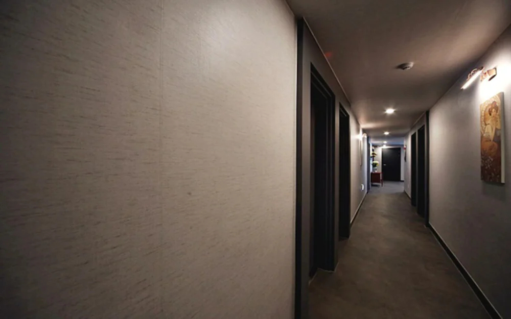 Adios Hostel