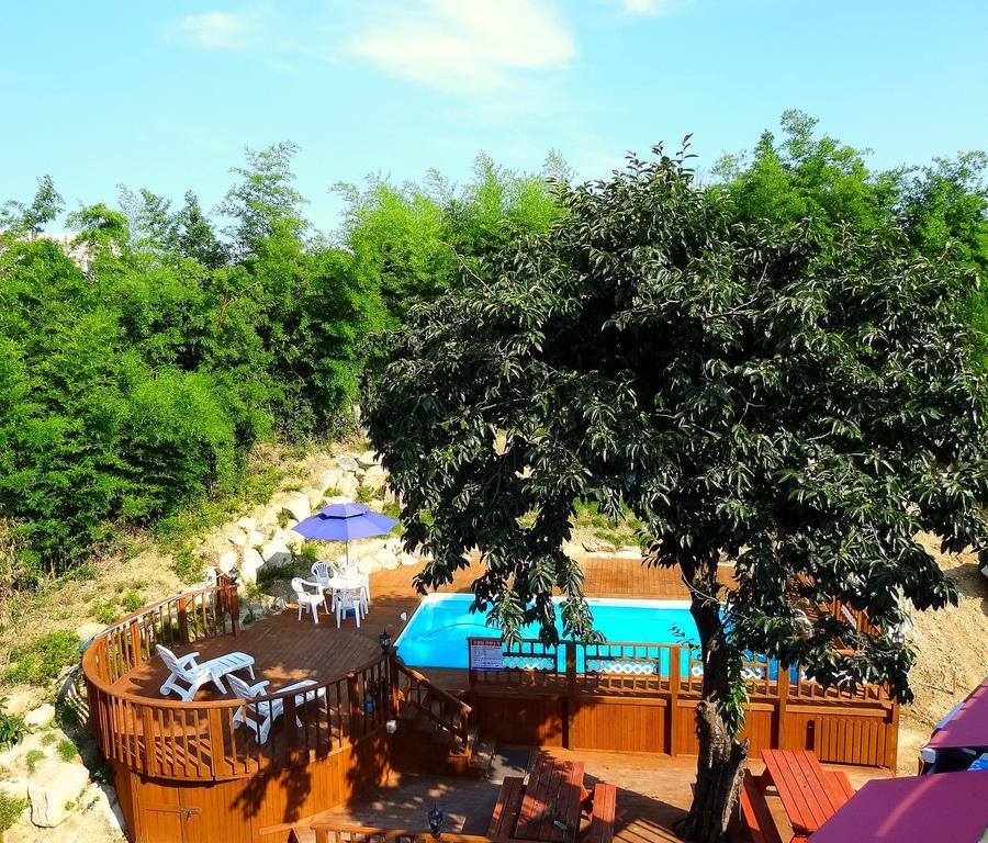 Bellus Rose Pension Hotel