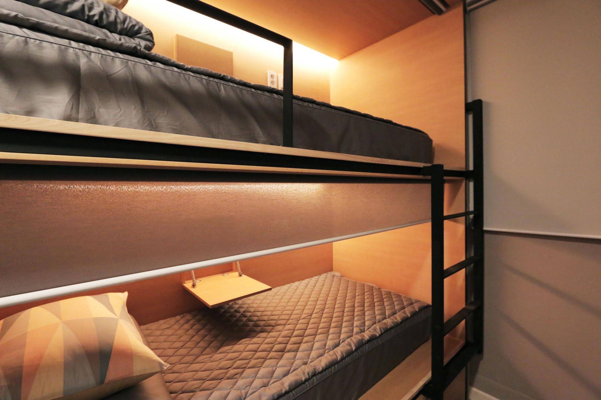 Blueboat Hostel Gyeongju