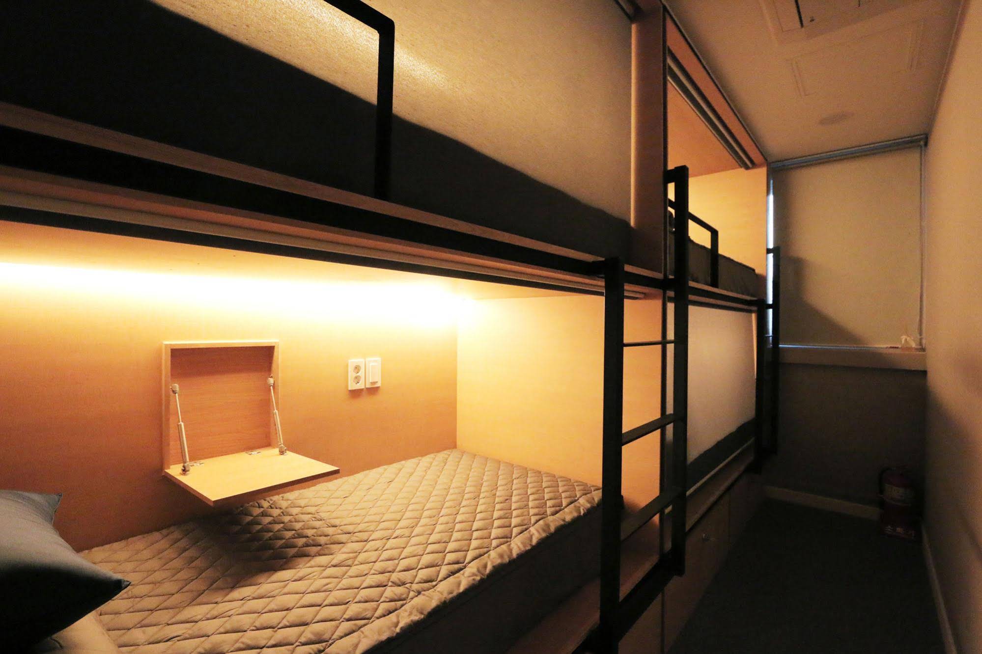 Blueboat Hostel Gyeongju
