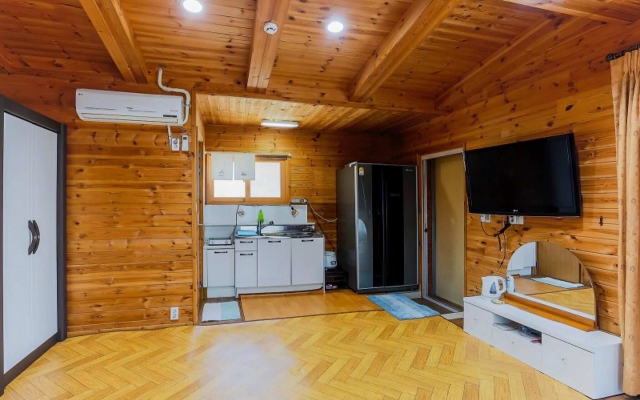 Byeokdosan Hwangtobonga Pension