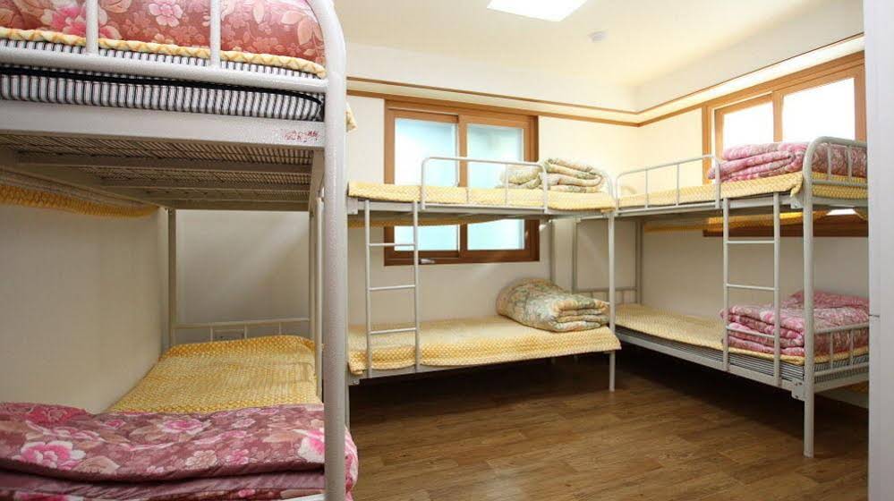 Bee House Hostel