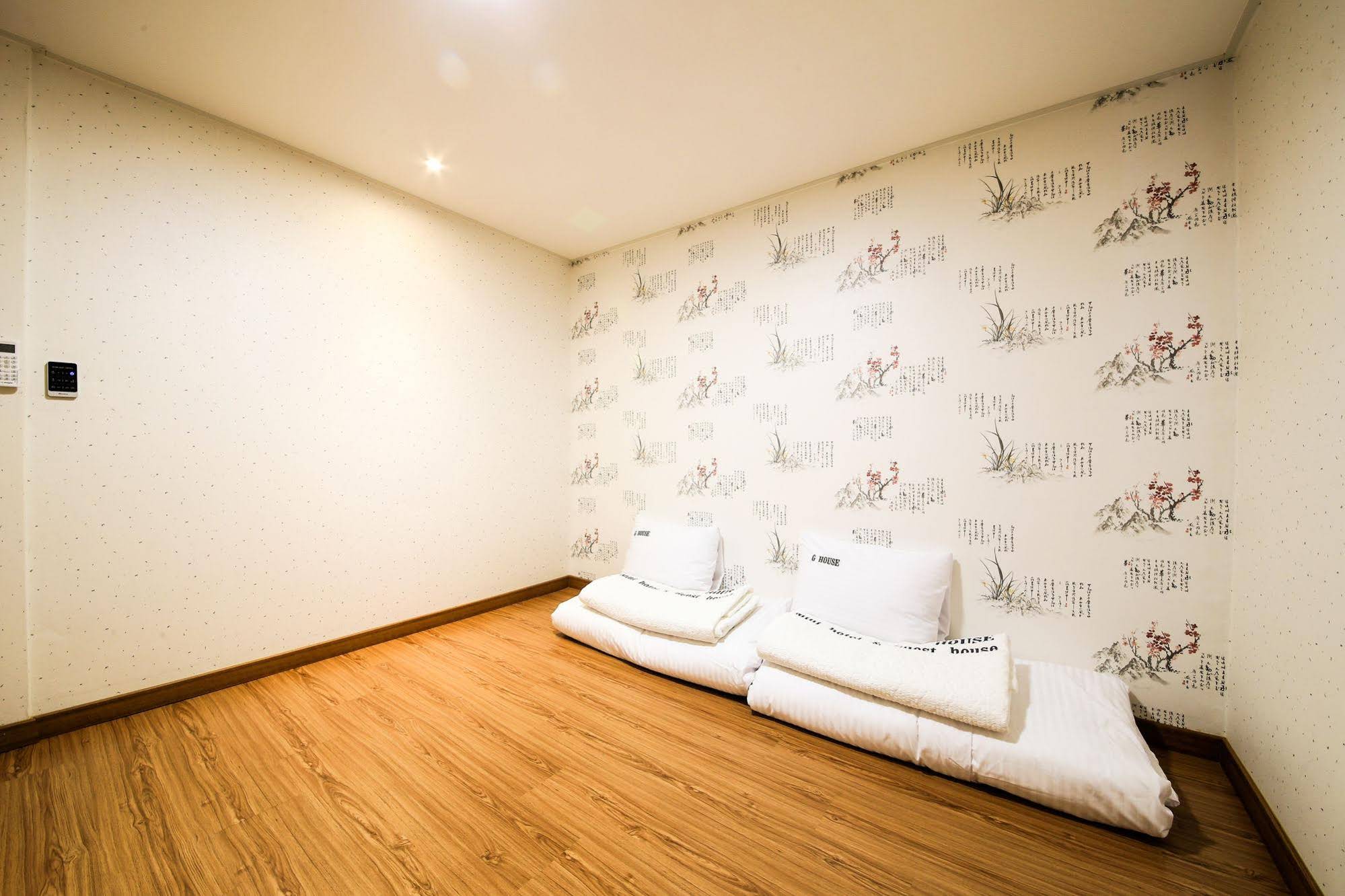 G House Mini Hotel & Guest House - Hostel