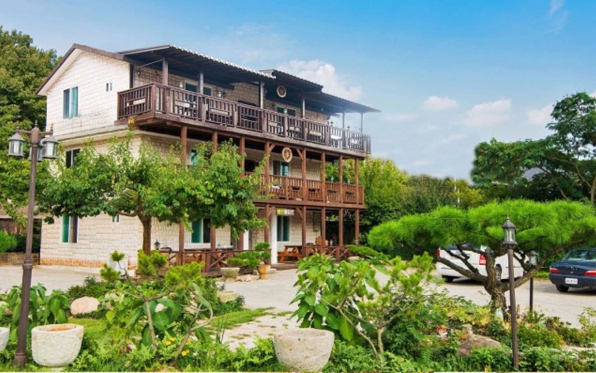 Gyeongju Bonjour Pension