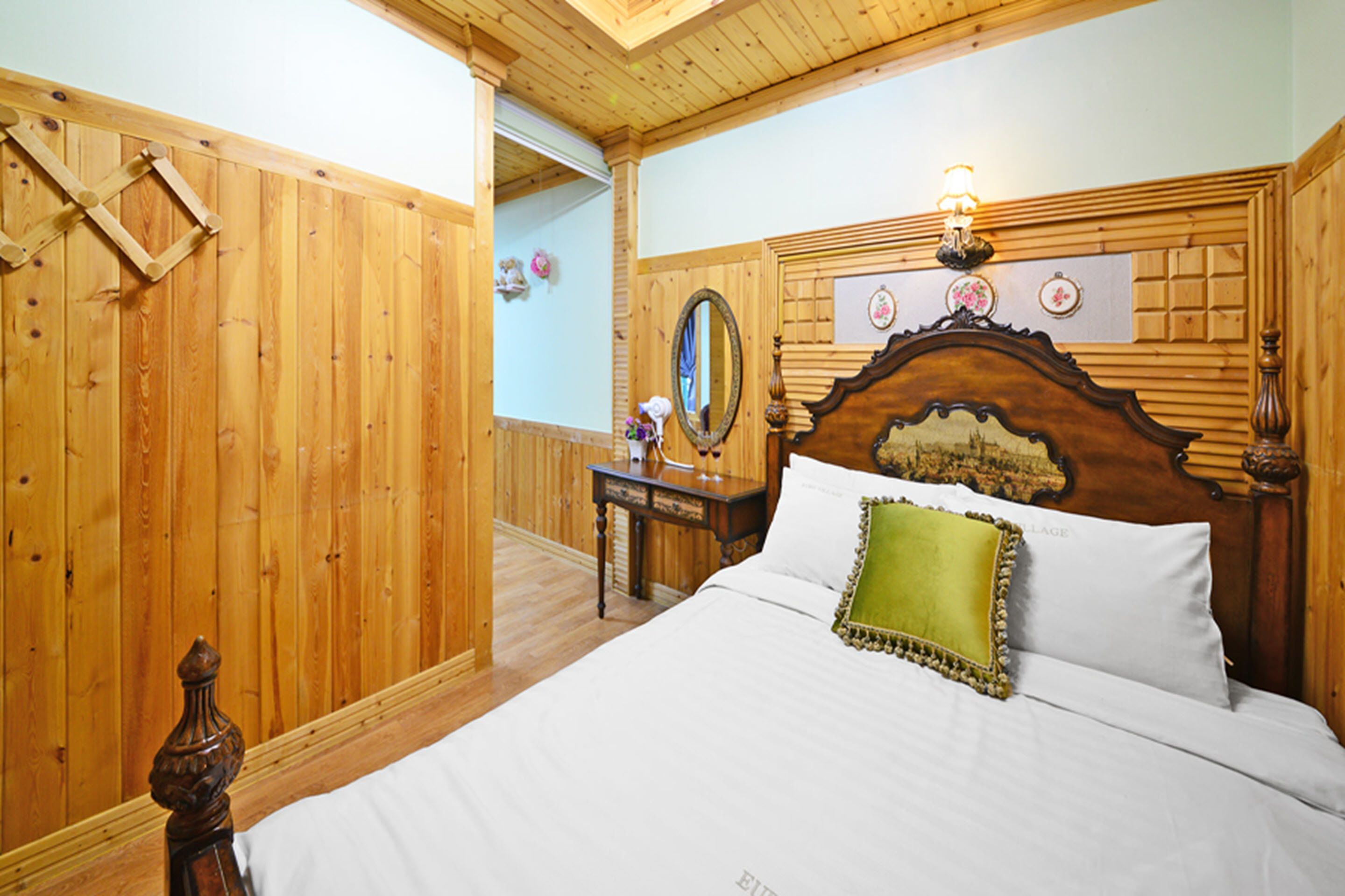 Gyeongju Euro Vill Spa Pension