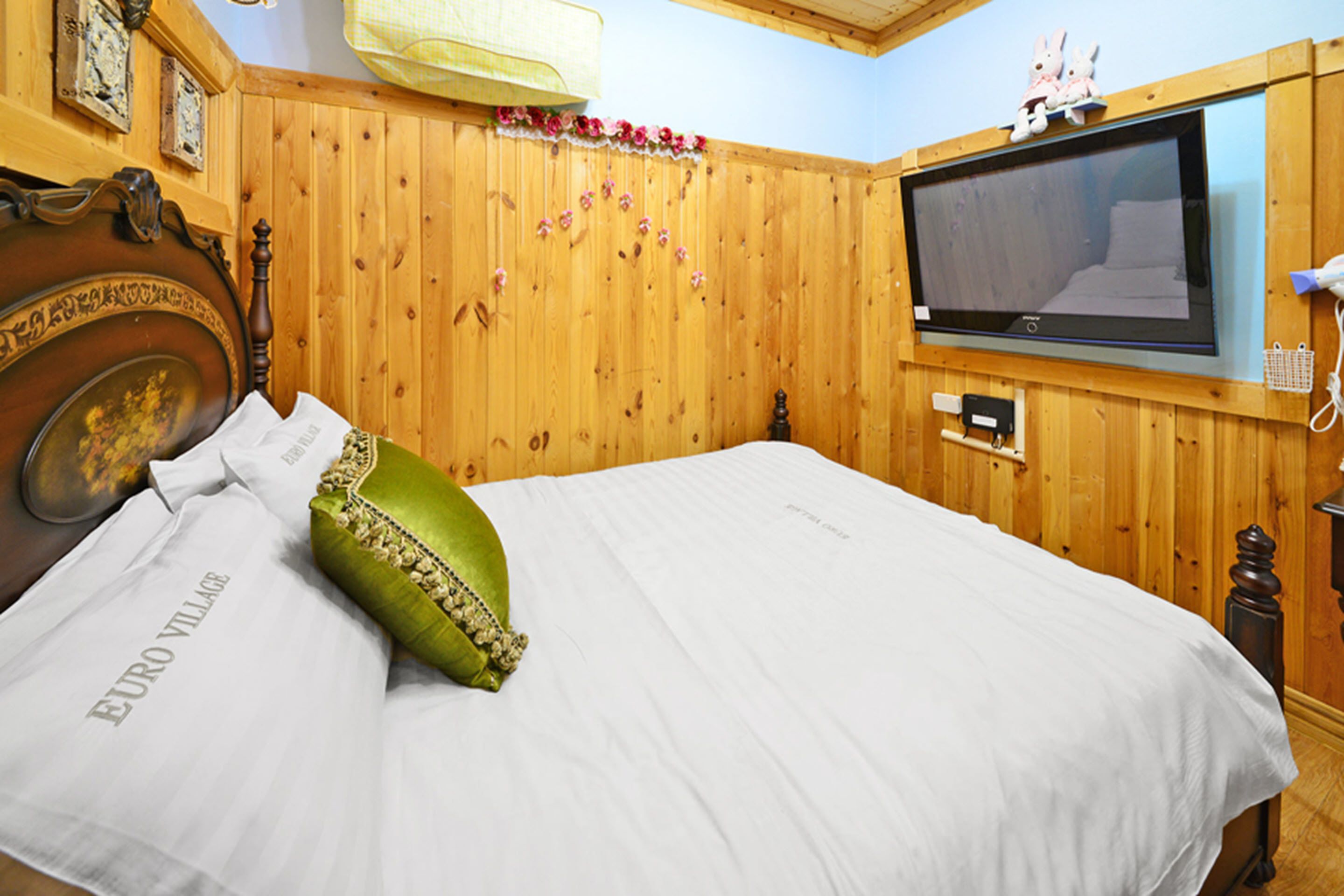 Gyeongju Euro Vill Spa Pension