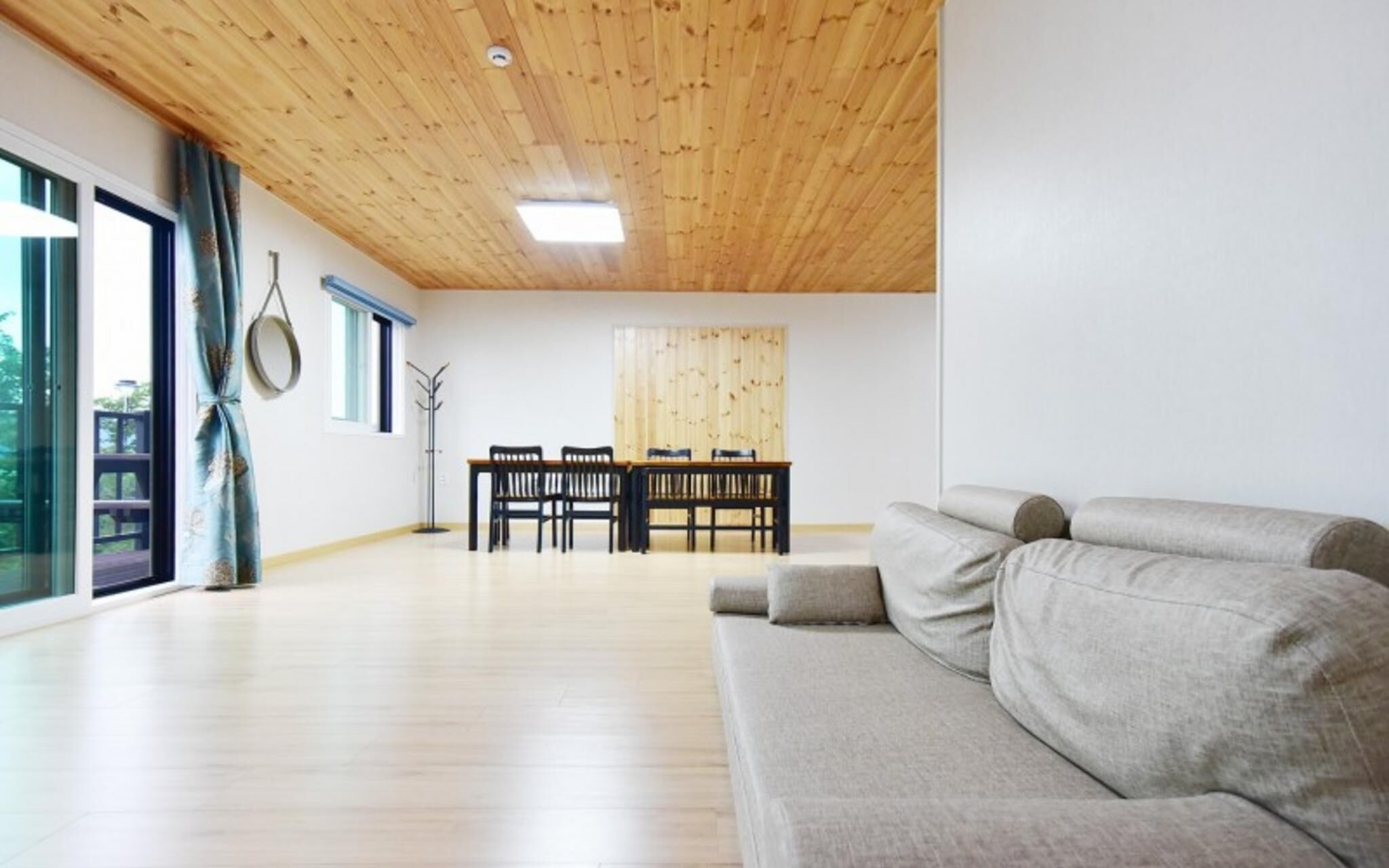 Gyeongju Hay Day House Pension