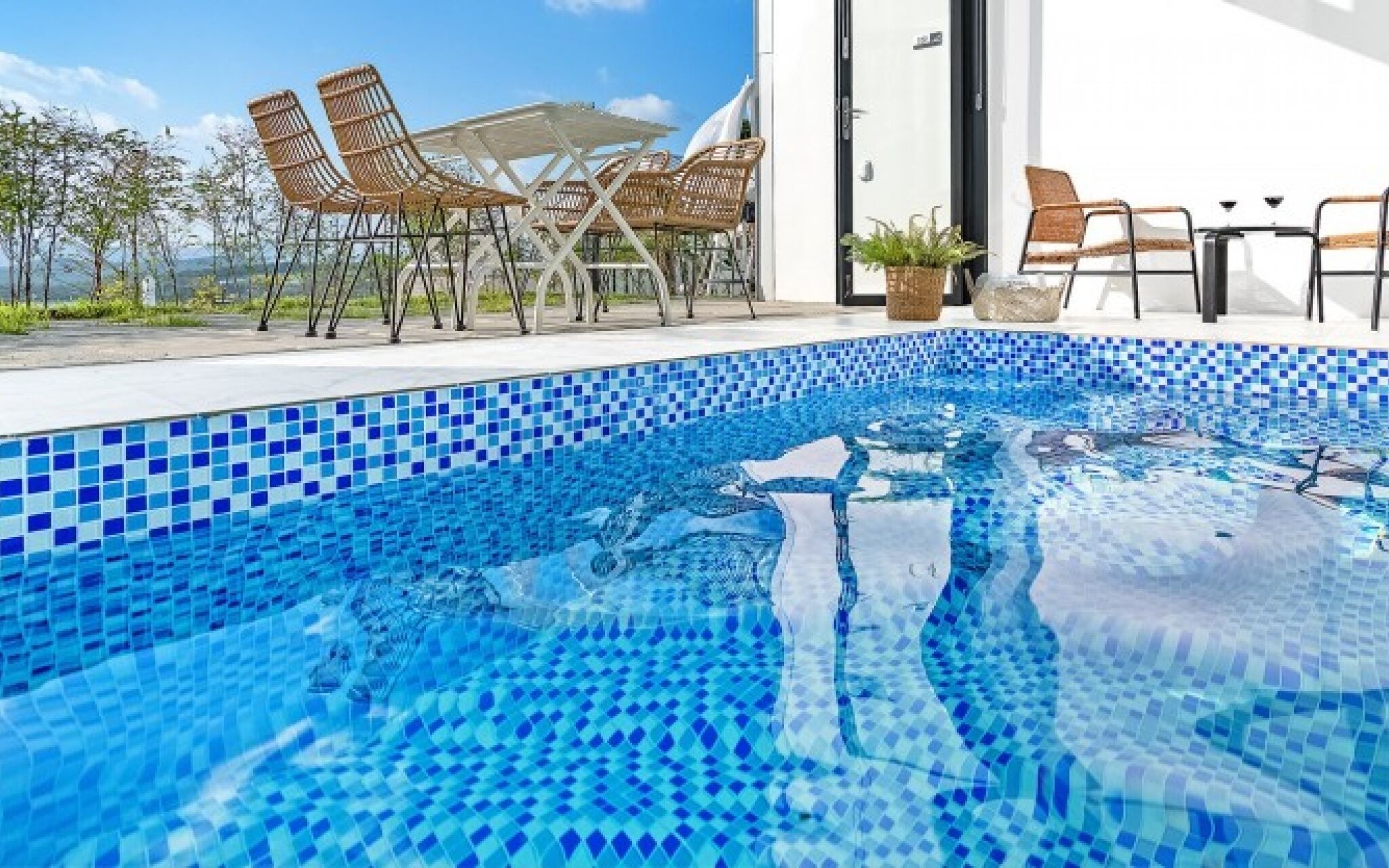 Gyeongju May Breeze Pool Villa