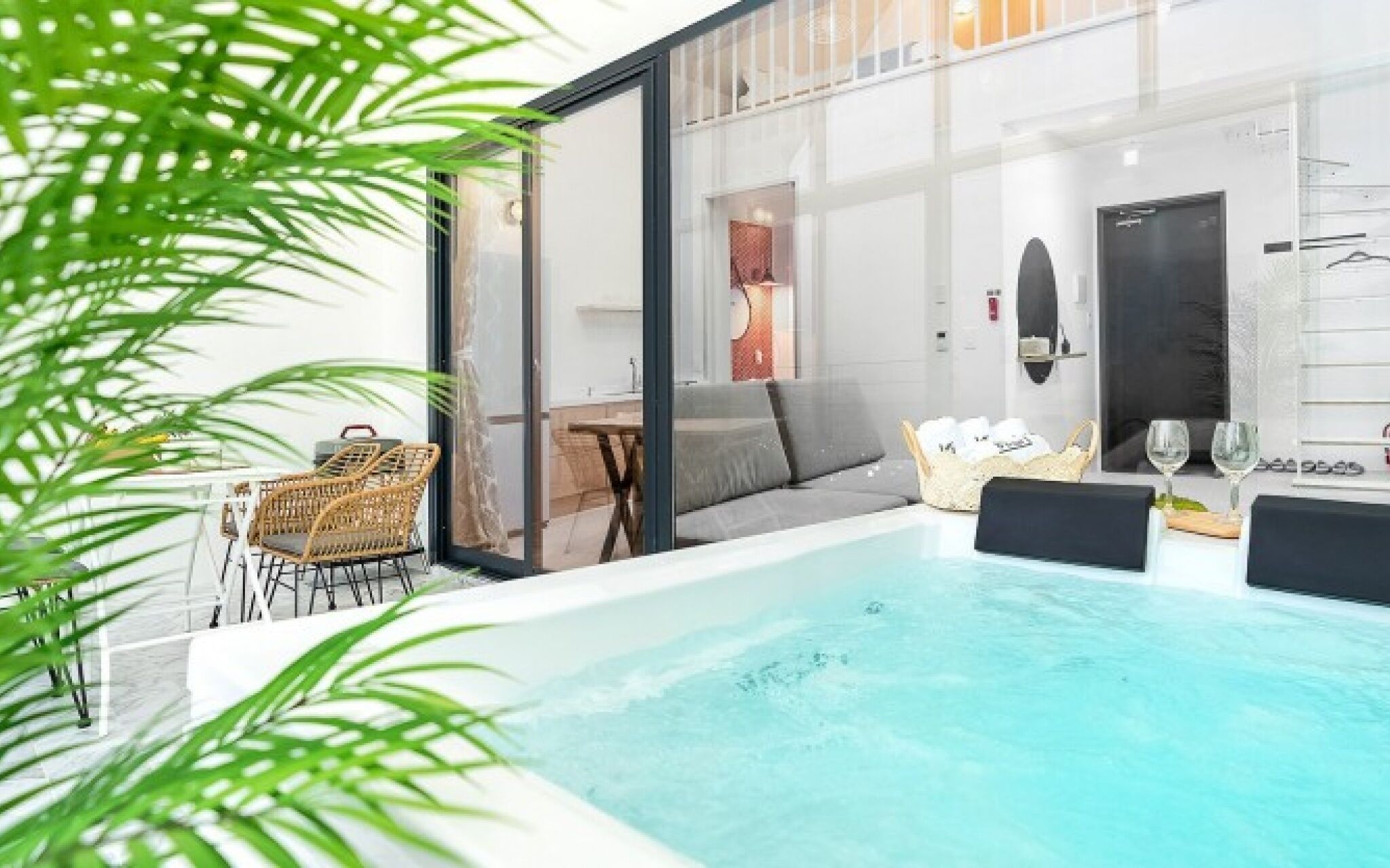 Gyeongju May Breeze Pool Villa