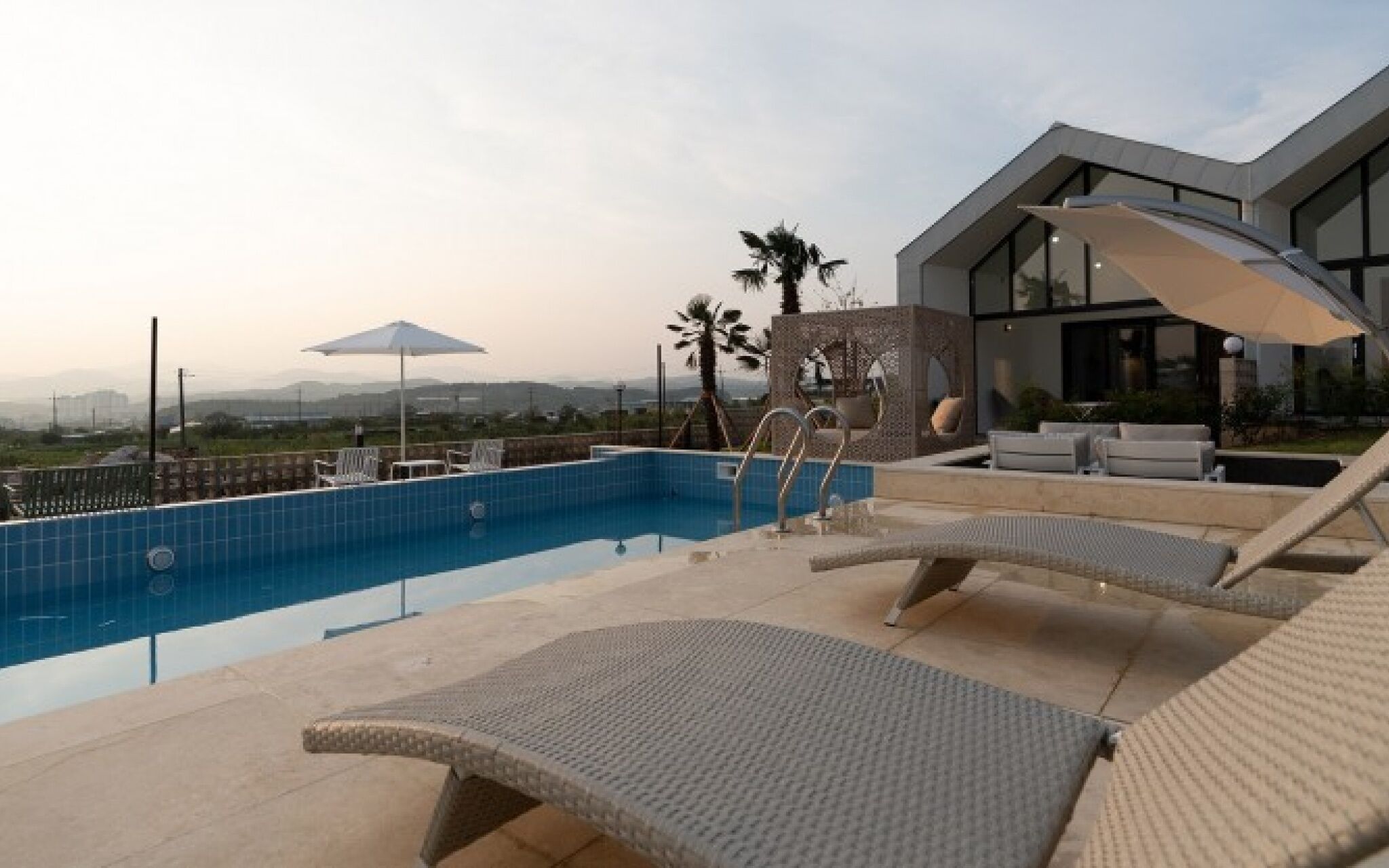 Gyeongju May Breeze Pool Villa