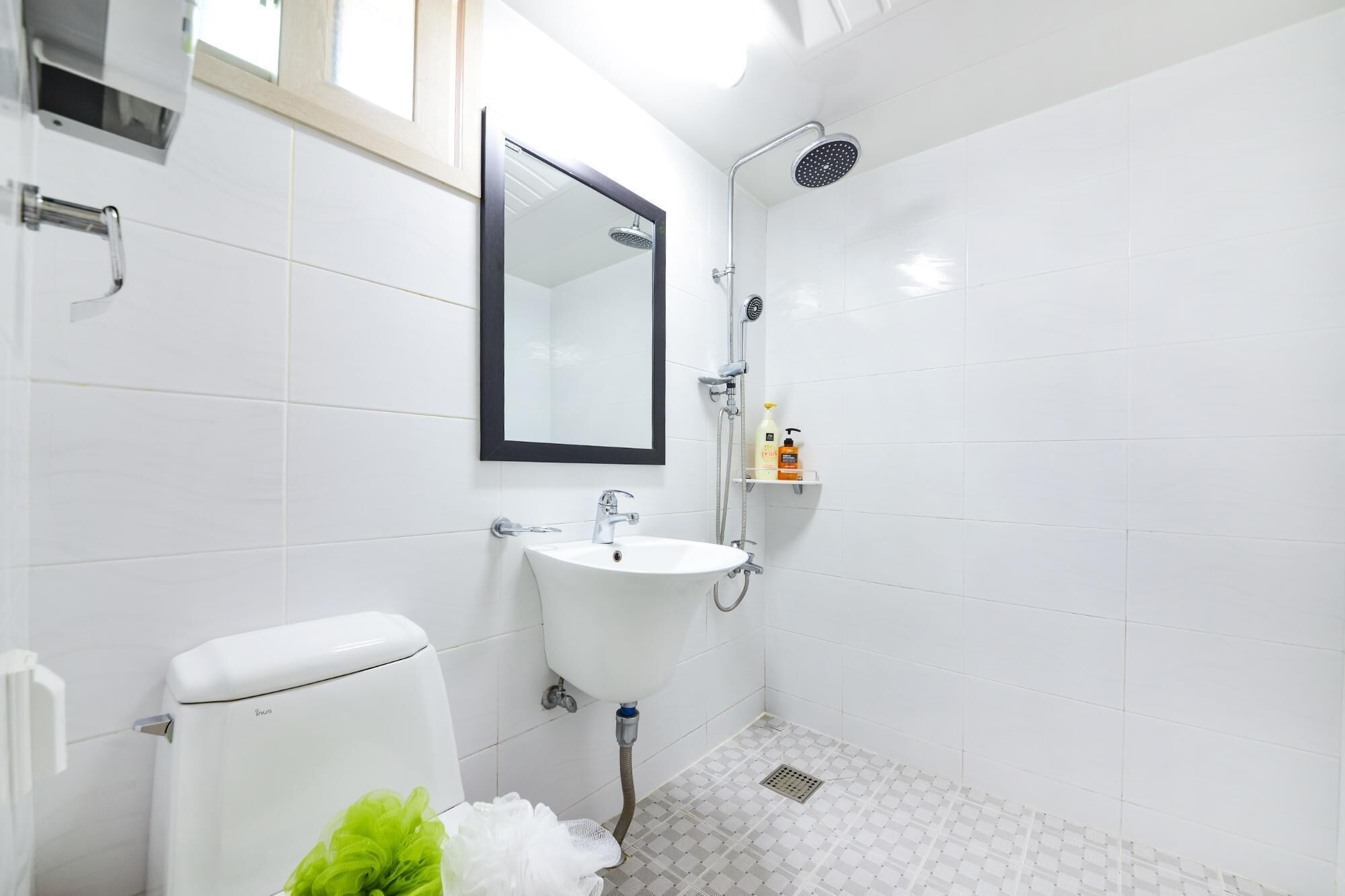 Gyeongju Oceanville Pension
