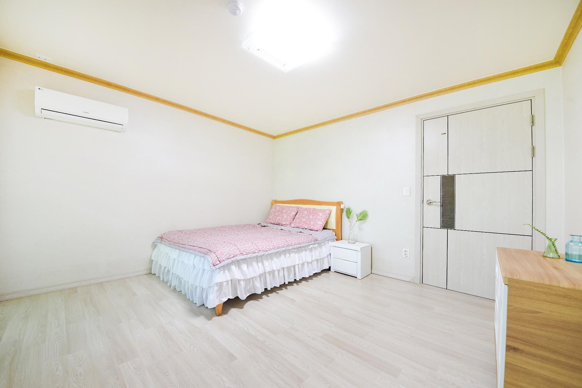 Gyeongju Oceanville Pension