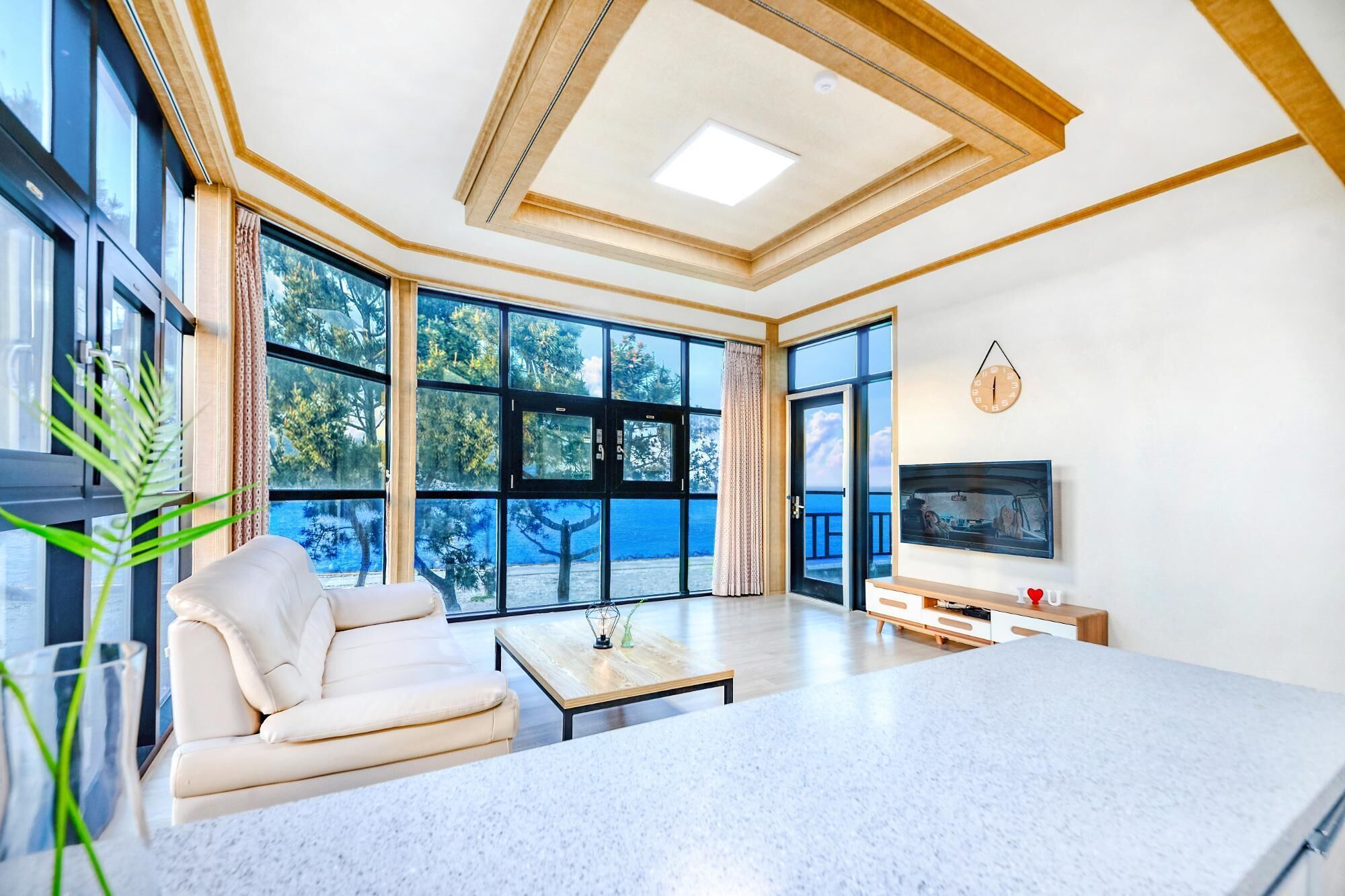 Gyeongju Oceanville Pension