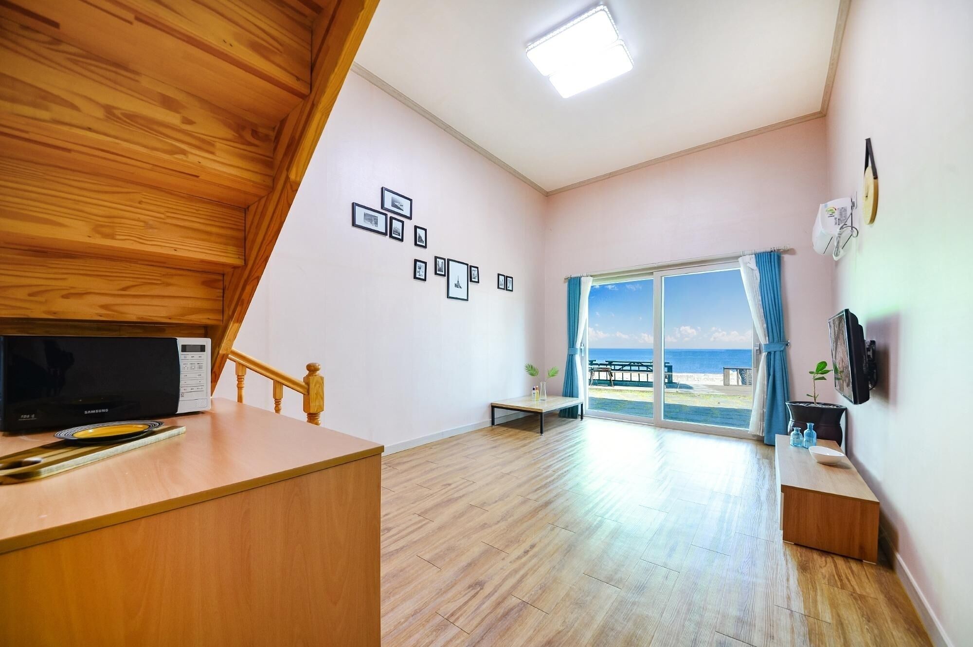 Gyeongju Oceanville Pension